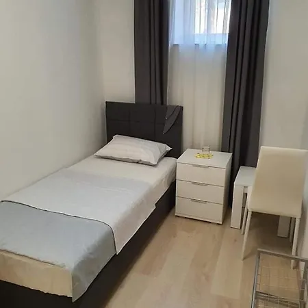 Aldi 1 Διαμέρισμα